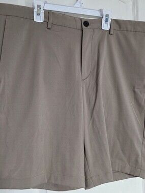 Theory Men's Classic Tan Chino Shorts